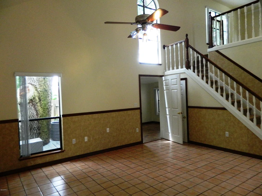 Photo of 1451 SE Ruffin Circle