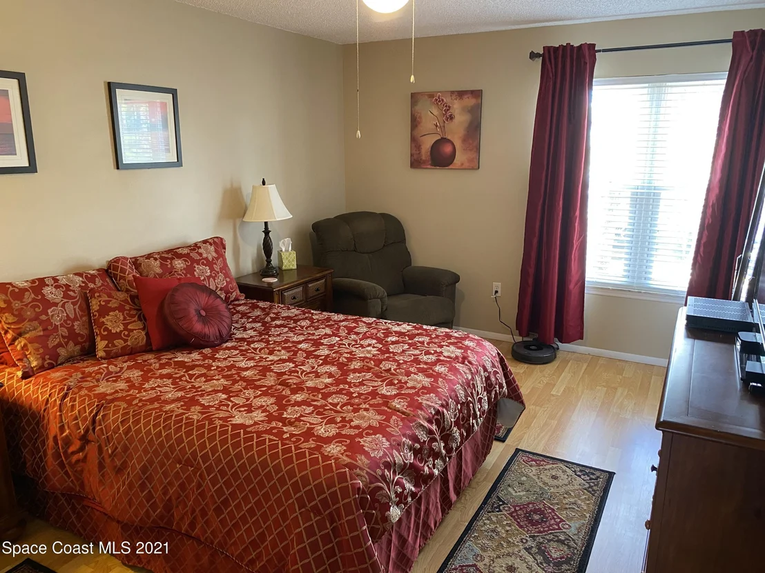 Photo of Unit 103 at 7180 Highway  1
