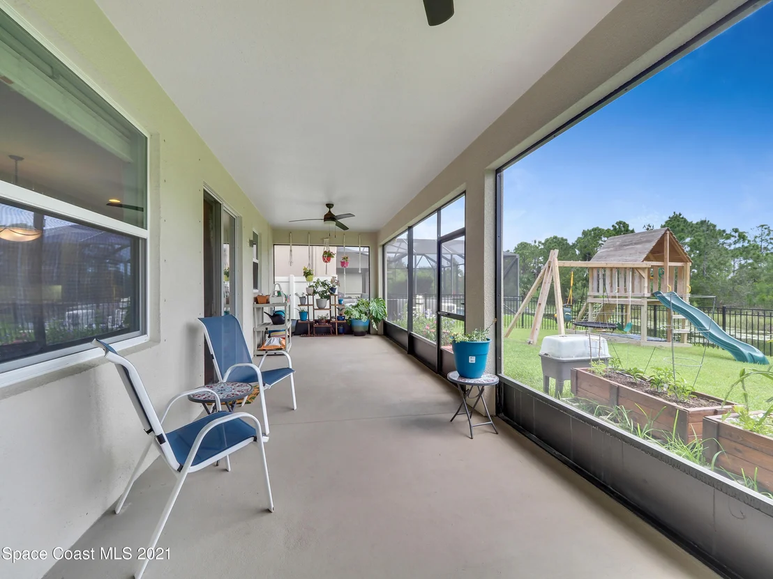 Photo of 1717 Attilburgh Boulevard