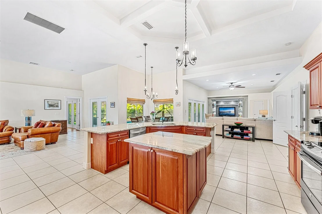 Photo of 1697 E Auburn Lakes Drive N