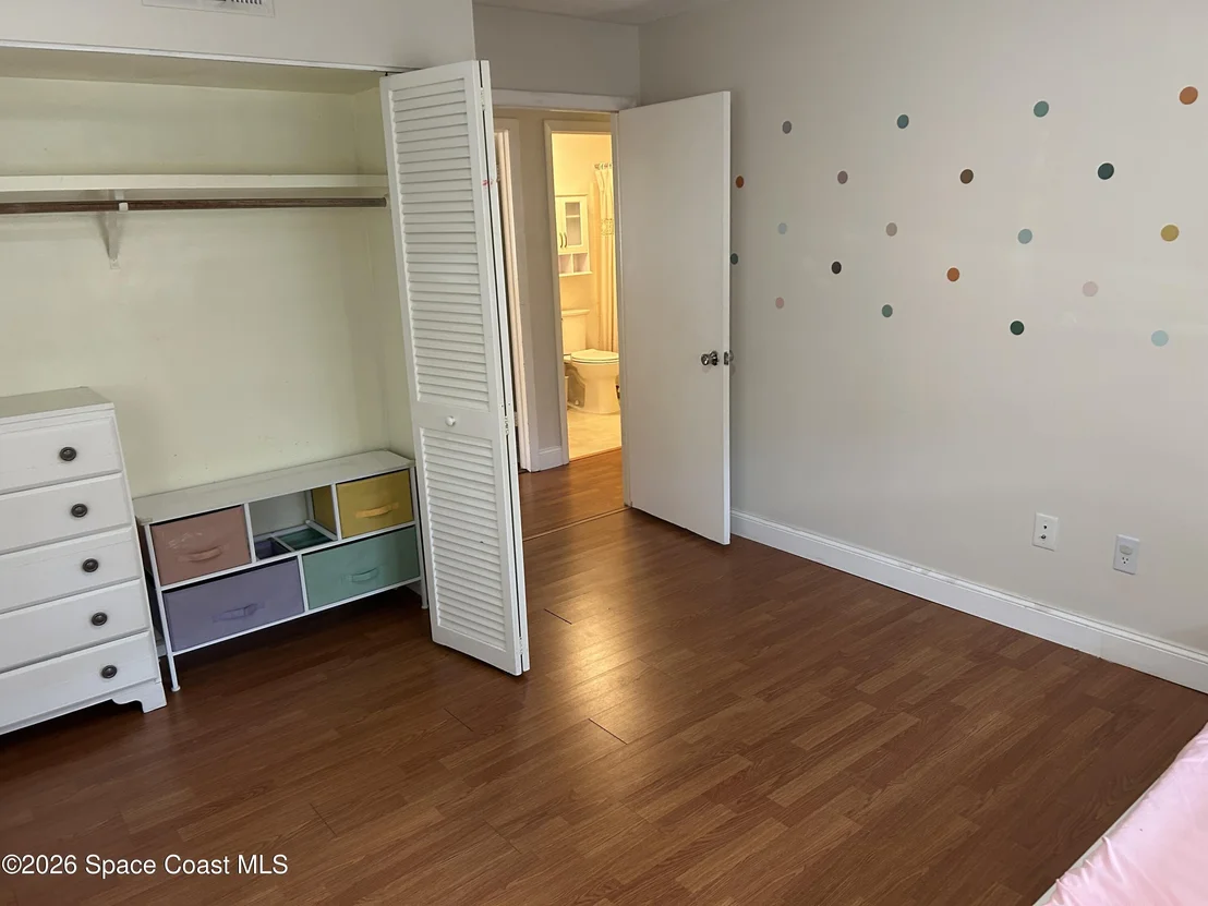 Photo of 858 Bianca Drive NE