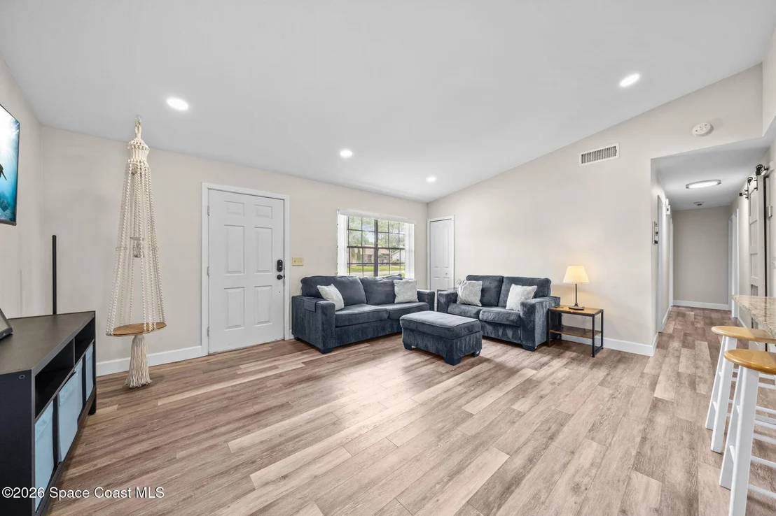 Photo of 7230 Barbara Road