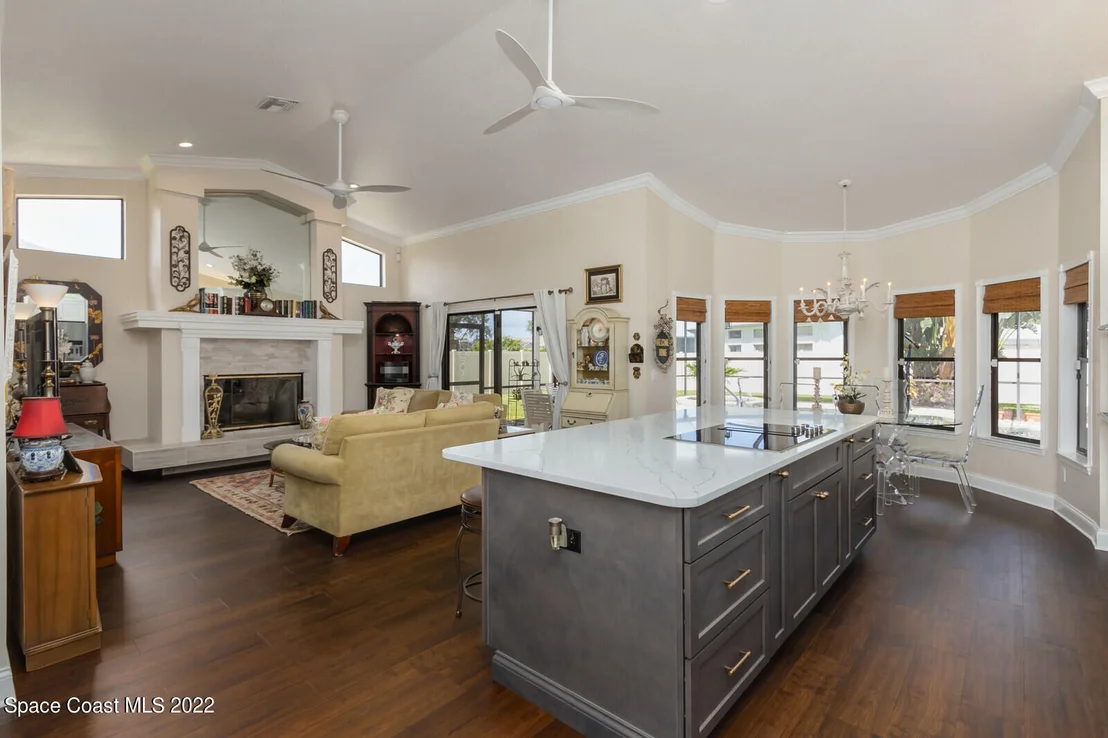 Photo of 963 Spanish Wells Drive