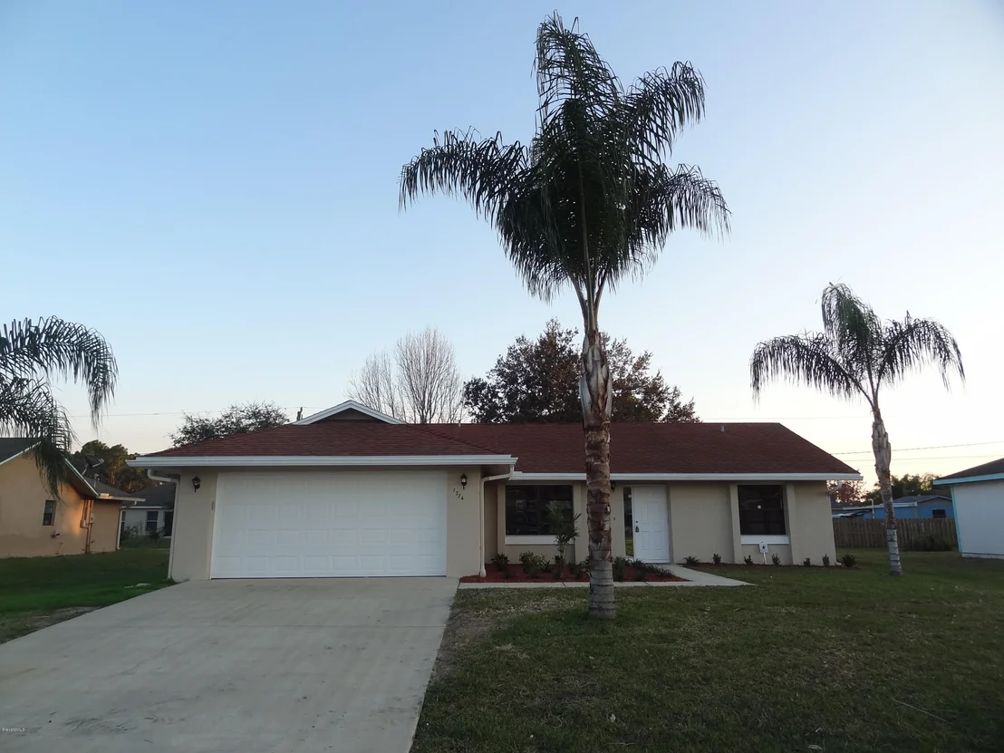 Photo of 1774 NW Pace Drive