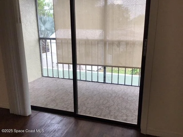 Photo of Unit 207 at 1720 Murrell Road