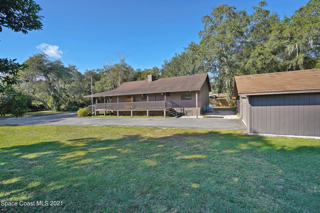 Photo of 1375 War Eagle Boulevard