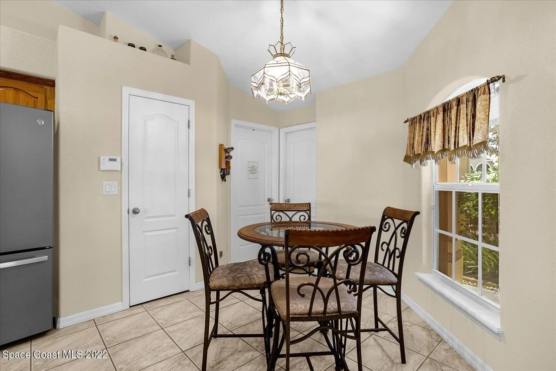 Photo of 3188 Bayview Lane