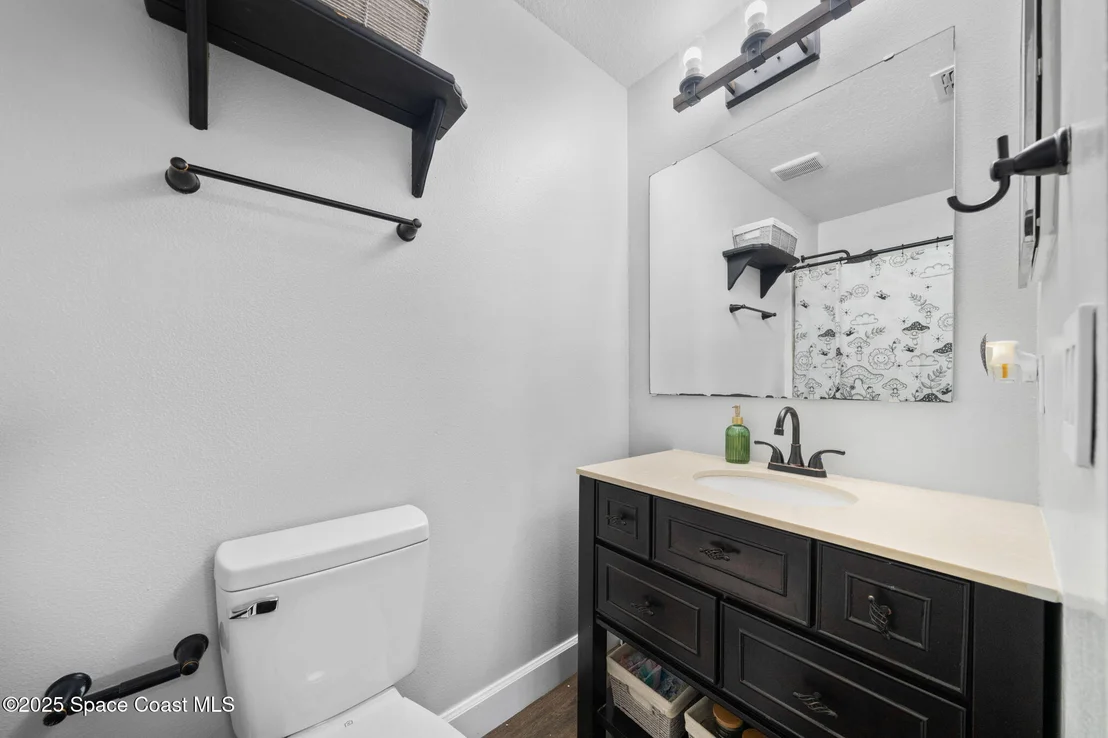 Photo of 4620 Robert Street