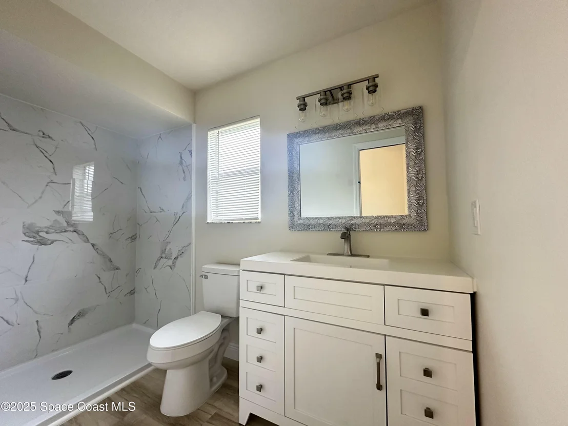Photo of 4106 Twin Oaks Boulevard