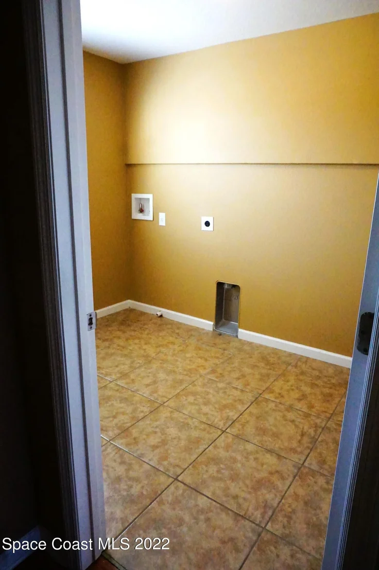 Photo of 1686 Litchfield Drive