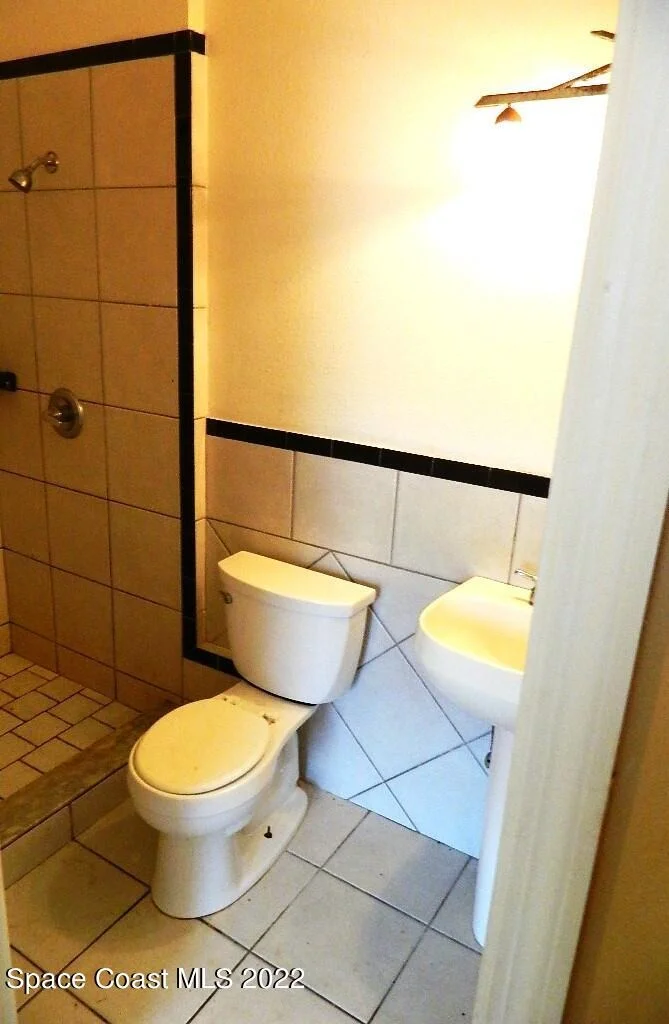 Photo of 907 Bluegrass Lane