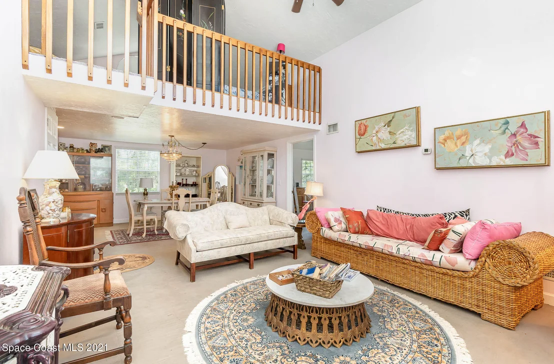 Photo of 1817 Laurel Oak Drive S