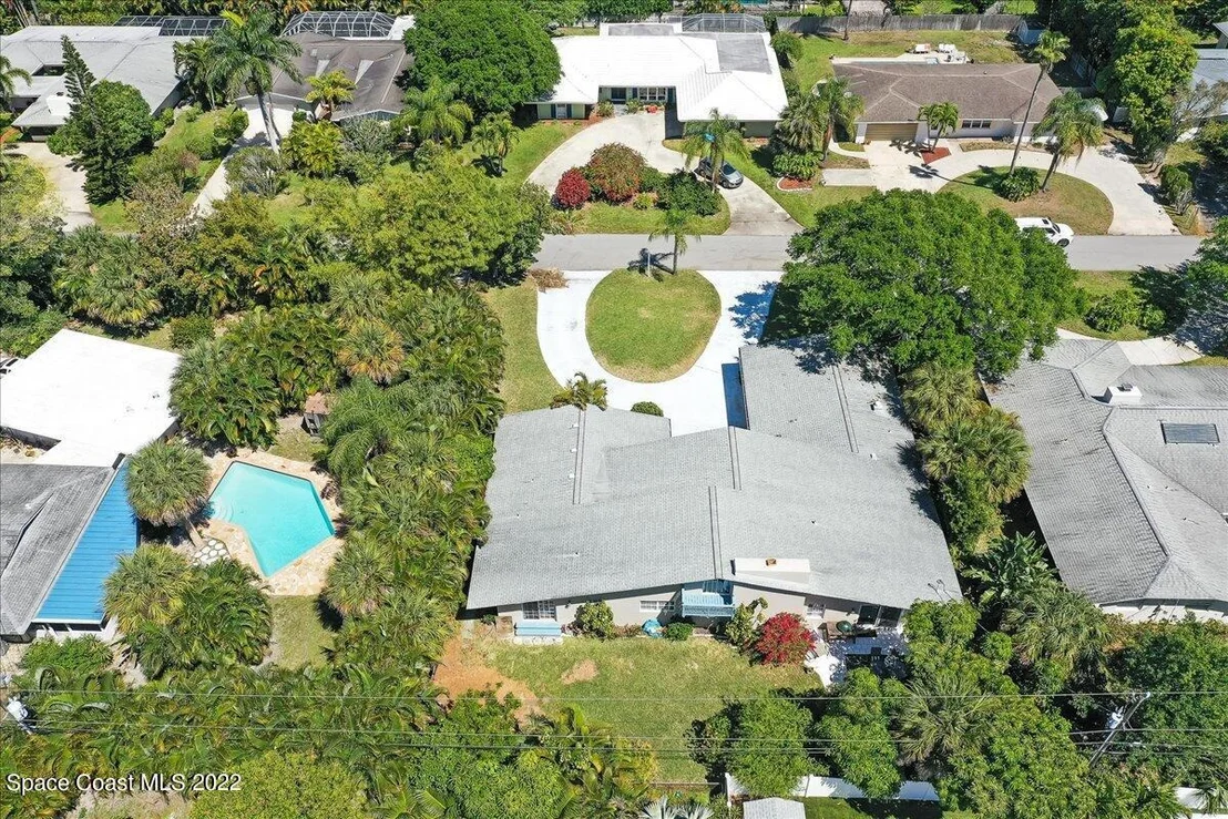 Photo of 311 Cocoa Avenue