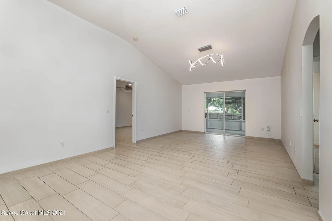Photo of 2568 Ventura Circle