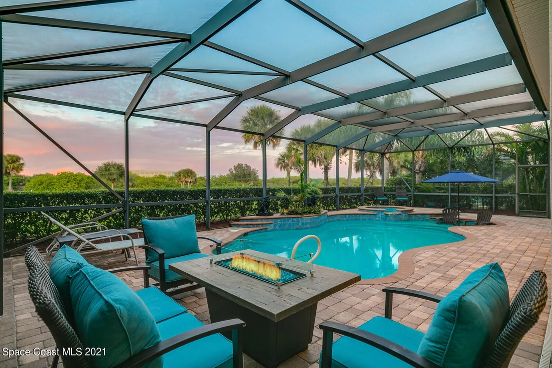 Photo of 6585 Arroyo Drive