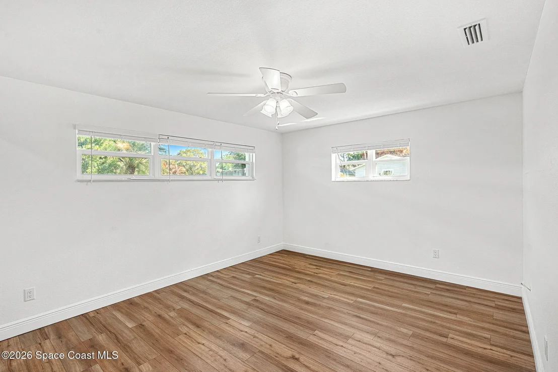 Photo of 135 Oakledge Drive
