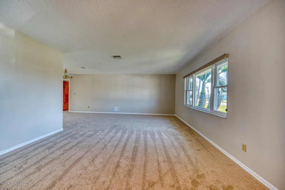 Photo of 705 Atlantic Drive