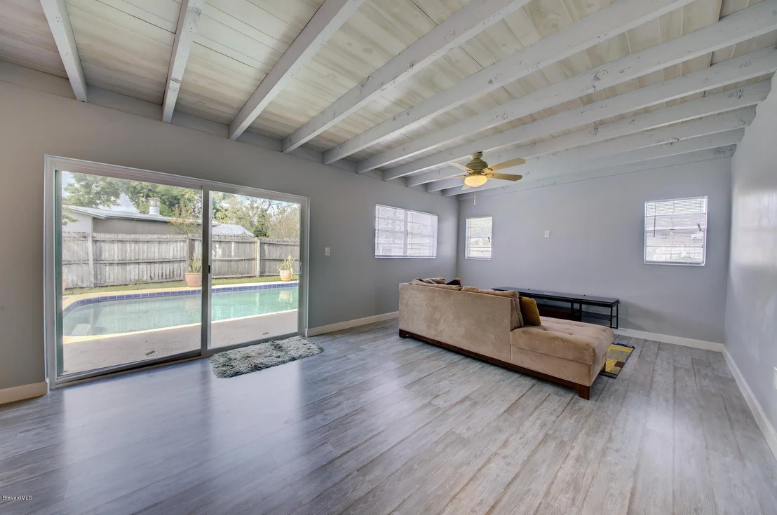 Photo of 1284 Troon Way