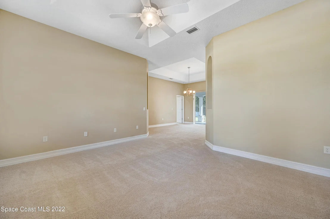 Photo of 2185 SE Windbrook Drive SE
