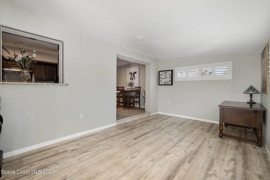Photo of 375 Cinnamon Drive