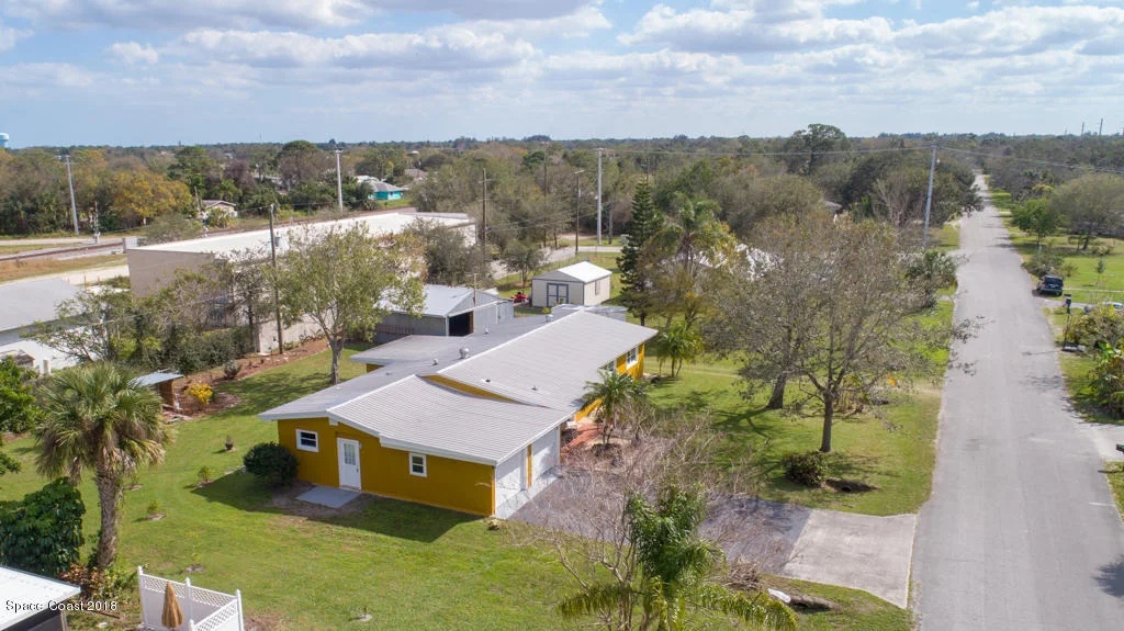 Photo of 9789 Honeysuckle Drive