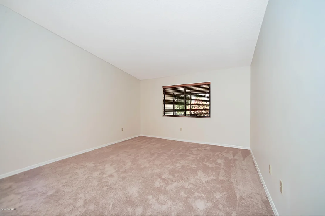 Photo of Unit 1908 at 1908 Parkside Place