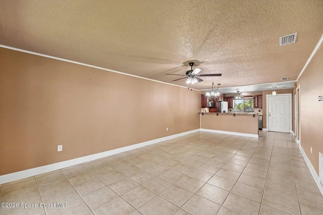 Photo of Unit 209 at 100 Canebreakers Drive