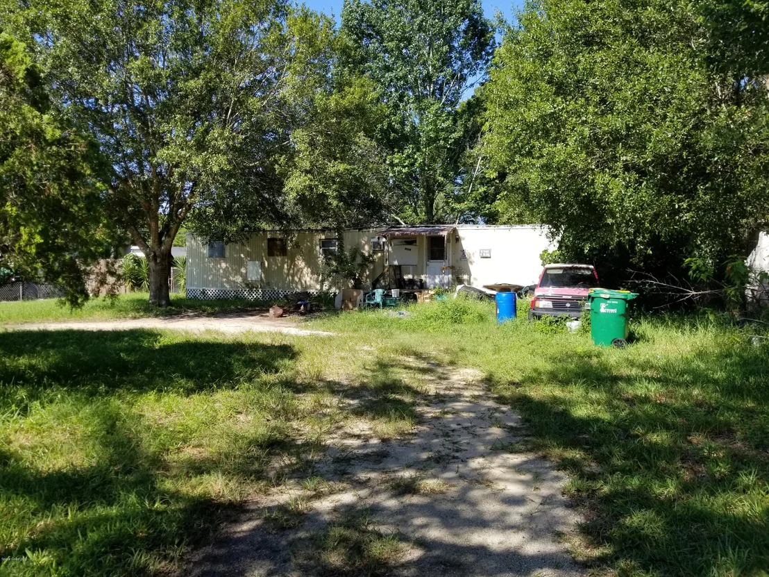 Photo of 6935 Columbine Drive