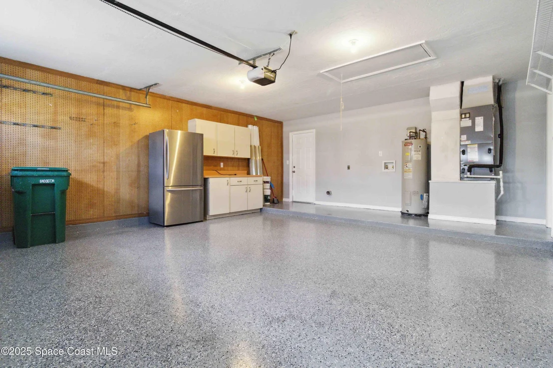 Photo of 906 S S Fork Circle