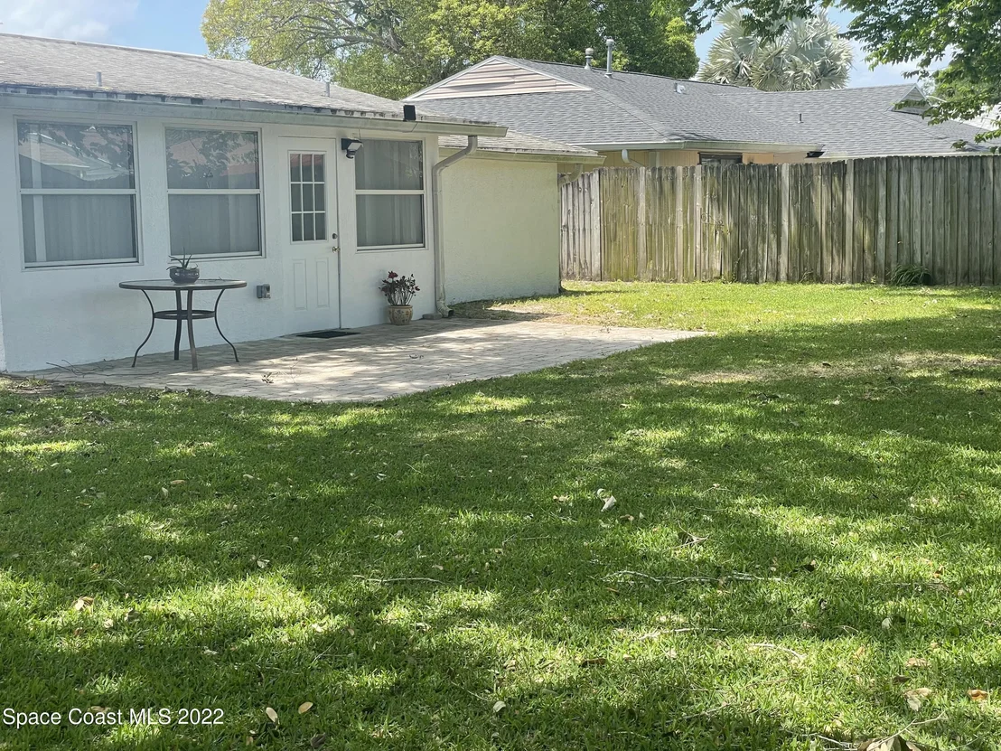 Photo of 900 Beaverdale Lane