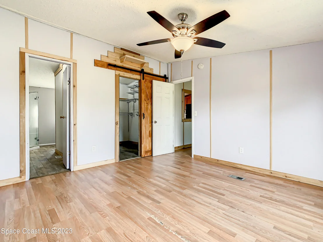 Photo of 9070 Mercury Drive