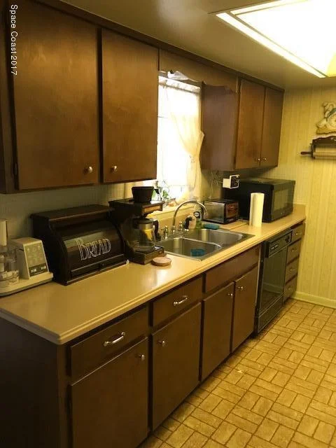 Photo of 4305 Ivanhoe Drive