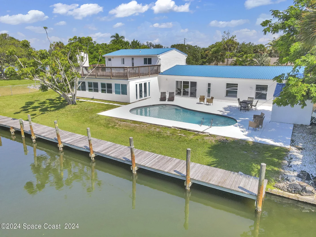 Photo of 492 Dempsey Drive