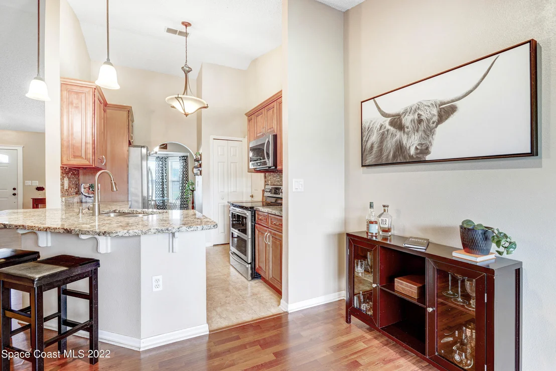 Photo of 1195 Meadow Lake Road