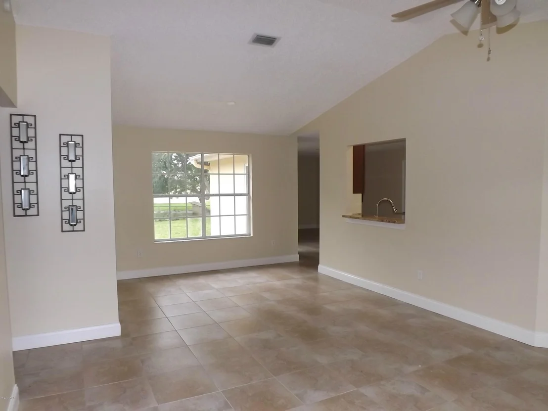 Photo of 6250 Janina Road