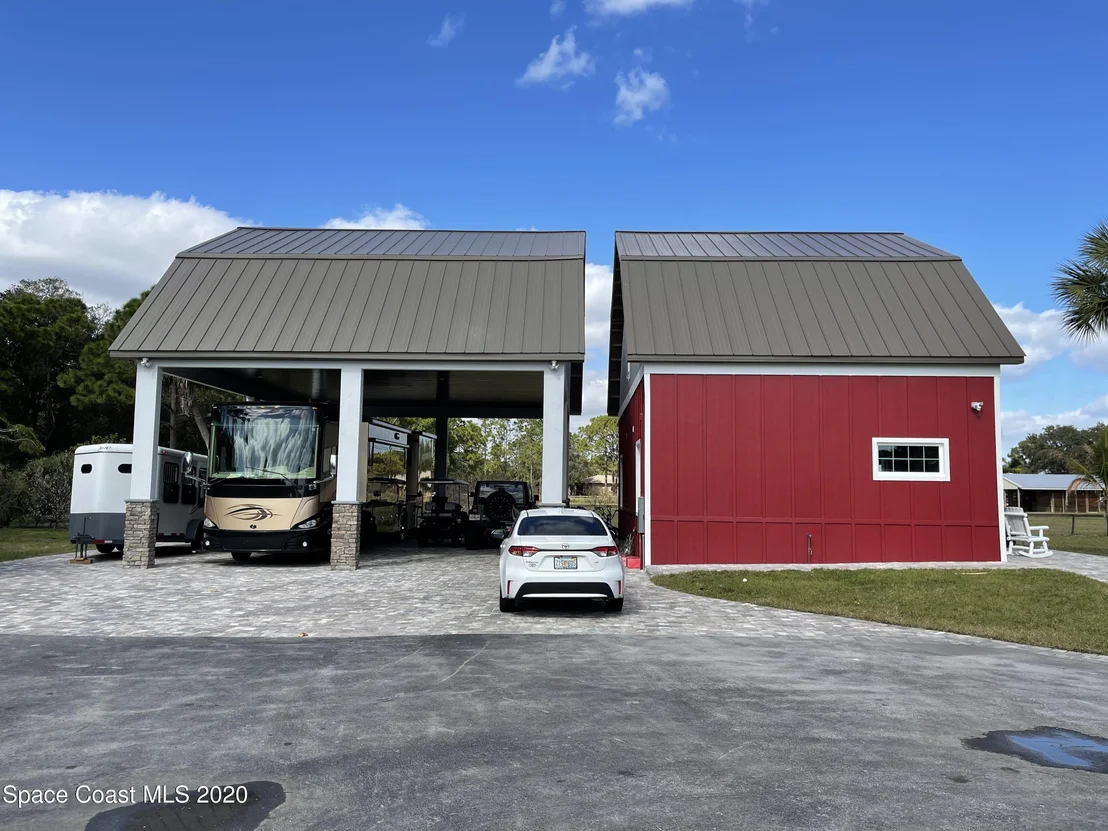 Photo of 3000 Appaloosa Boulevard