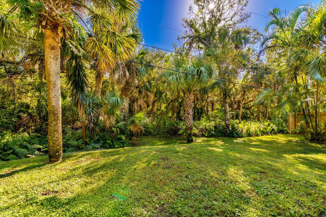 Photo of 235 Pelican Drive