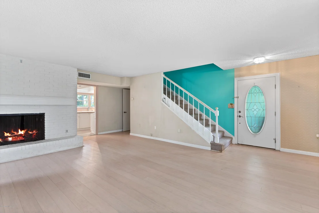 Photo of 106 Estrella Road