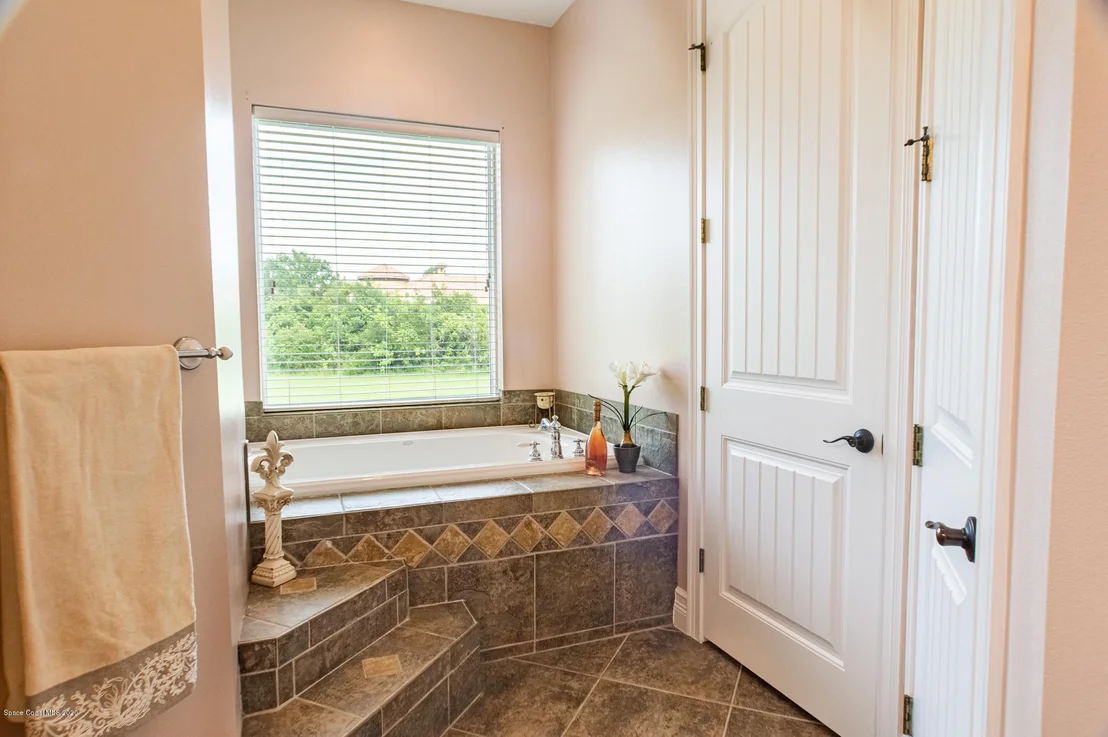 Photo of 5443 The Willows Drive