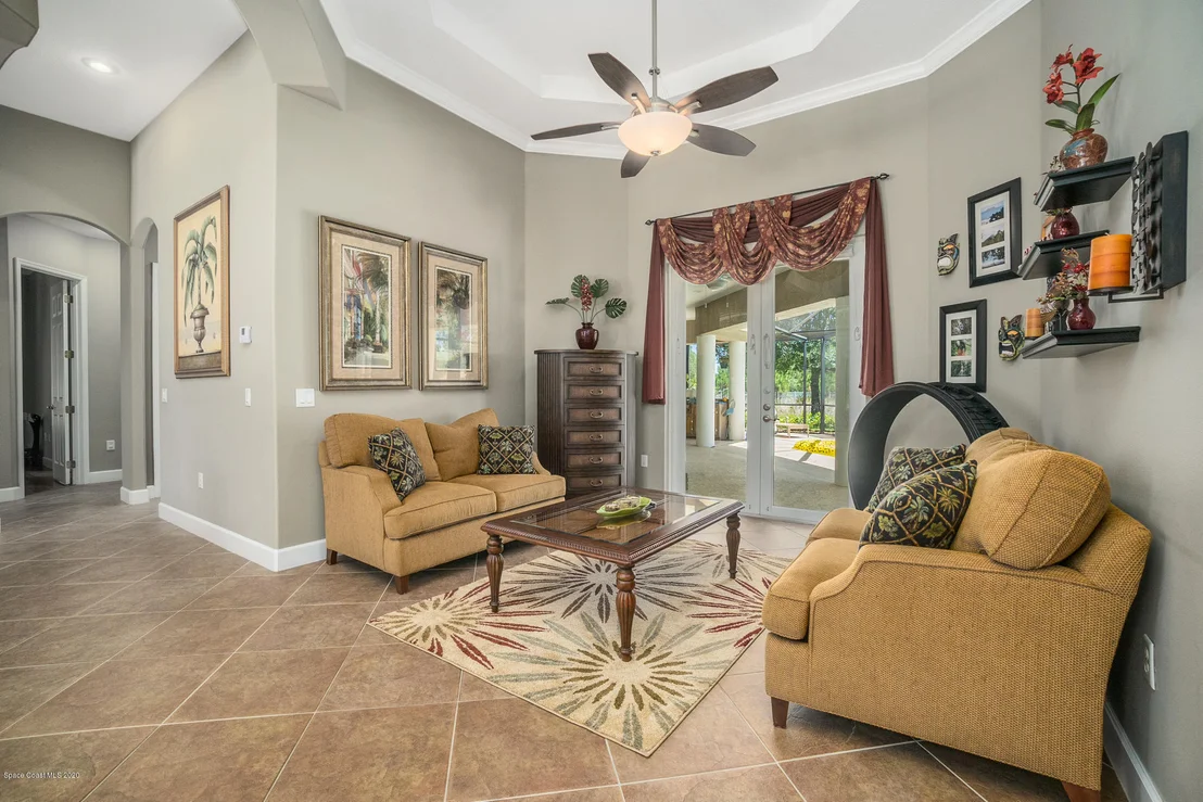Photo of 2167 Windbrook Drive SE