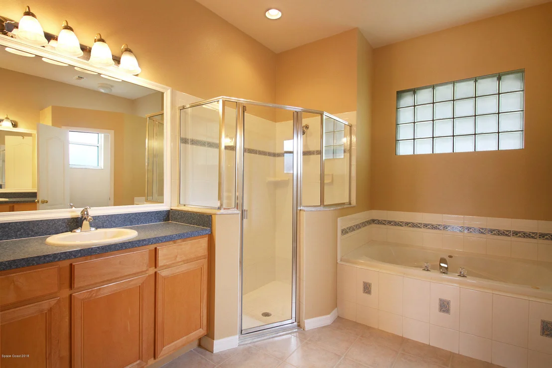 Photo of 5675 Sheffield Place