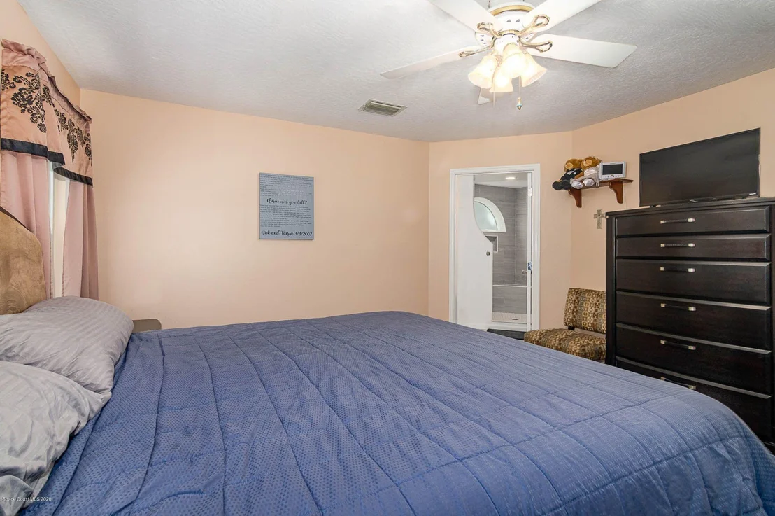 Photo of 2660 Lowell Circle