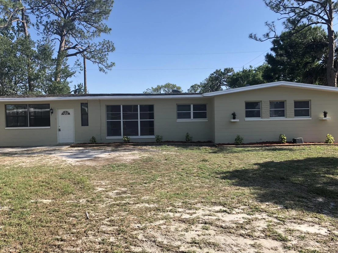 Photo of 1109 Alamanda Lane