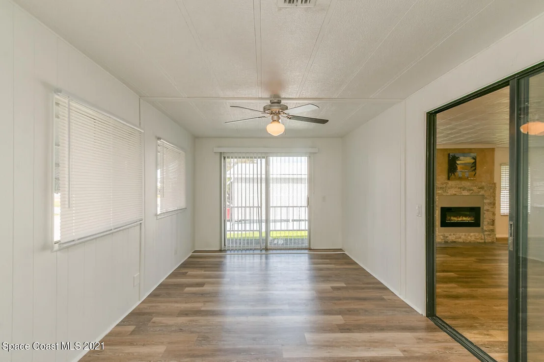 Photo of 524 Kimberly Circle