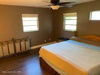 Photo of 1298 Hollywood Drive
