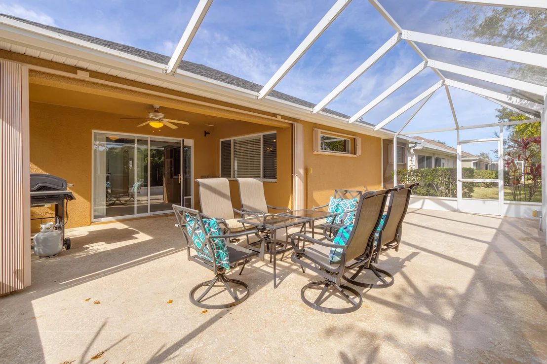 Photo of 7137 Broderick Drive
