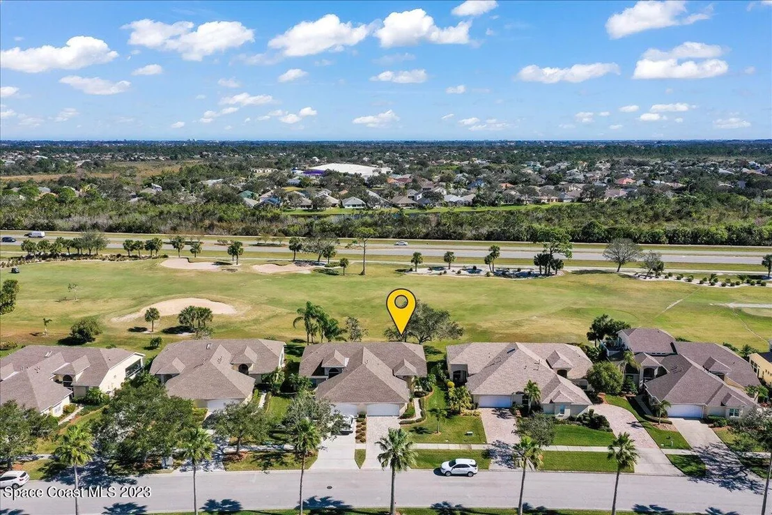 Photo of 1925 Golf Vista Boulevard