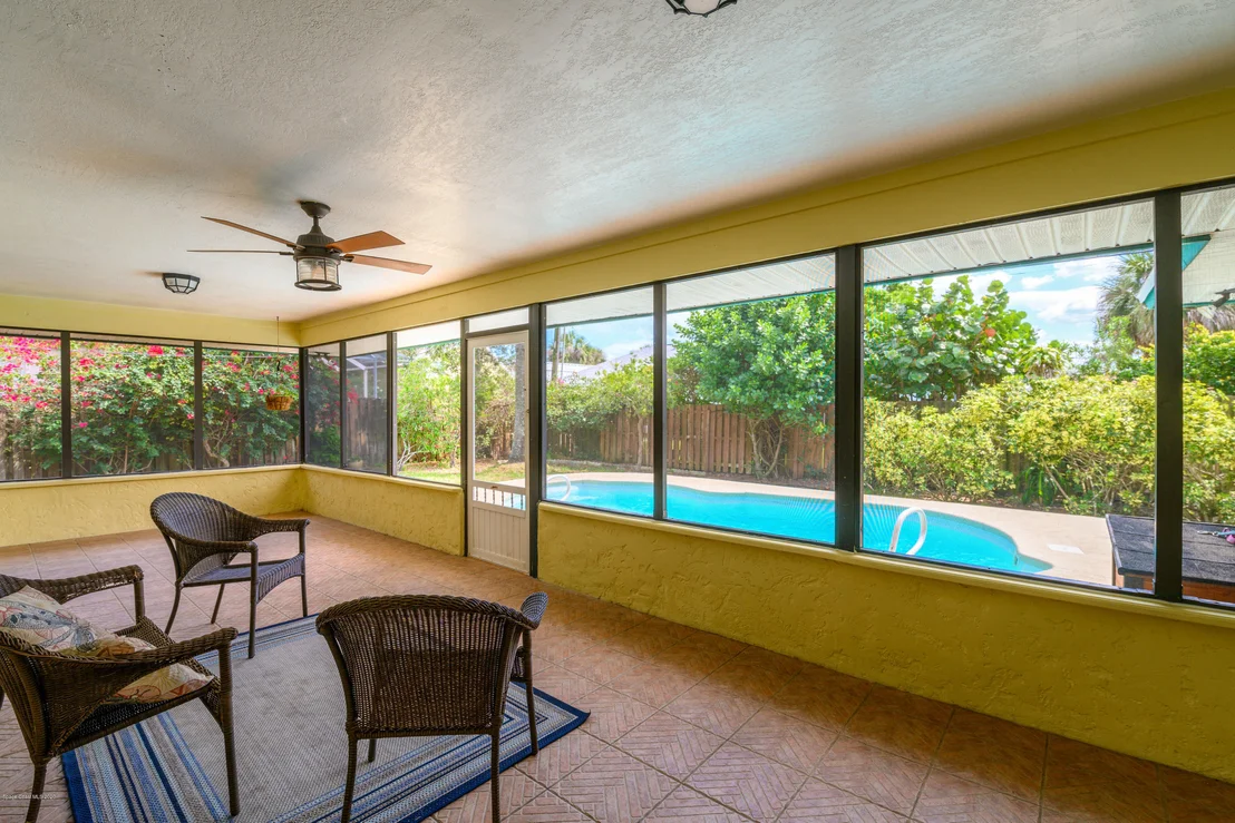 Photo of 421 Monaco Drive