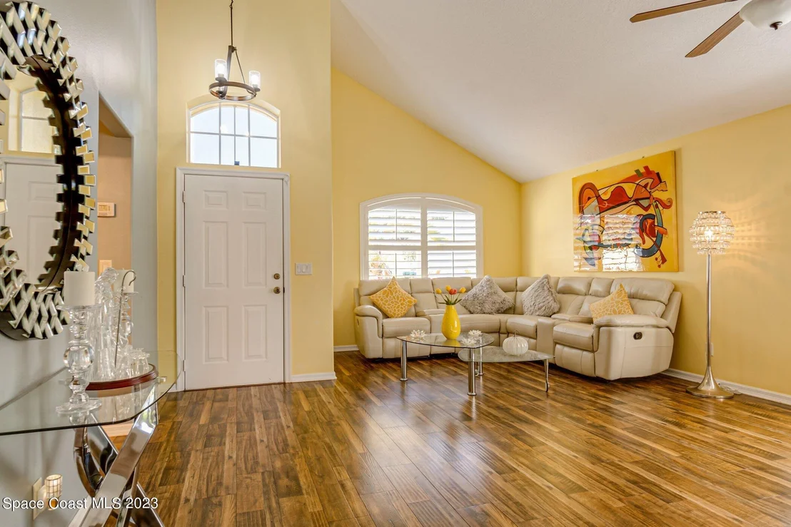 Photo of 2820 Stratford Pointe Drive