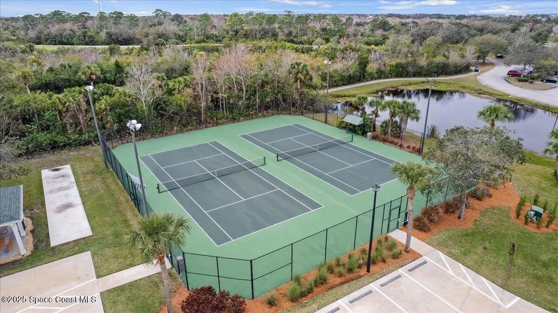 Photo of 370 Baytree Drive